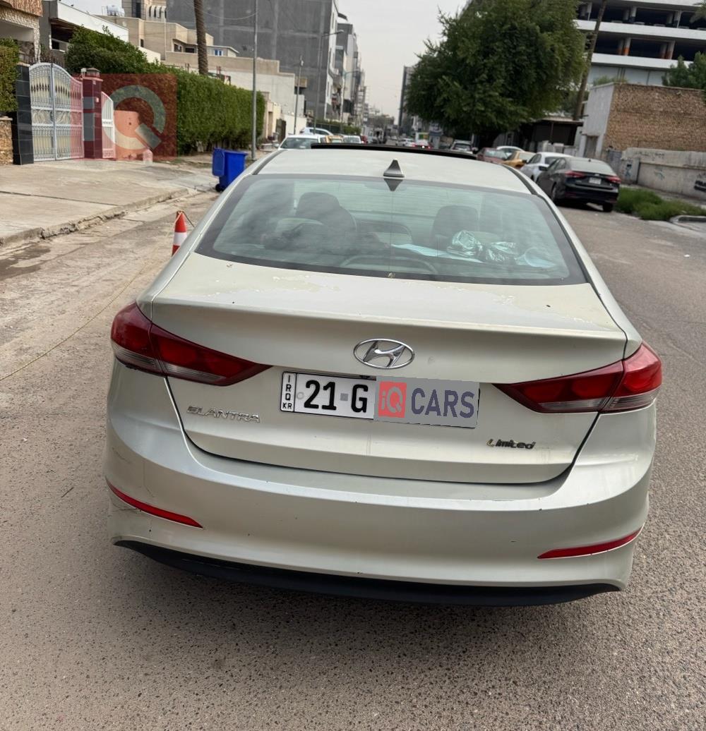 هيونداي النترا